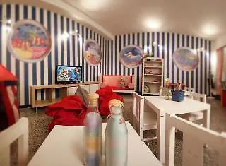 全景酒店 3* 卡托利卡